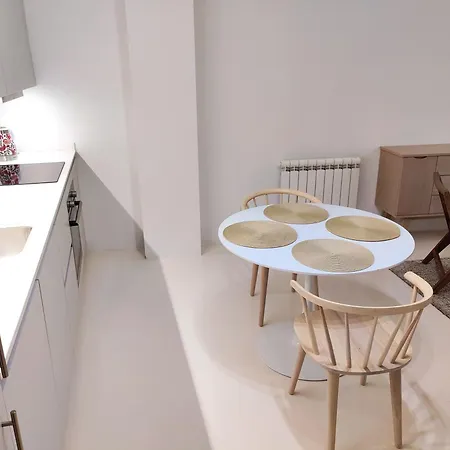 Central Studio With Private Courtyard Prague Exterior photo