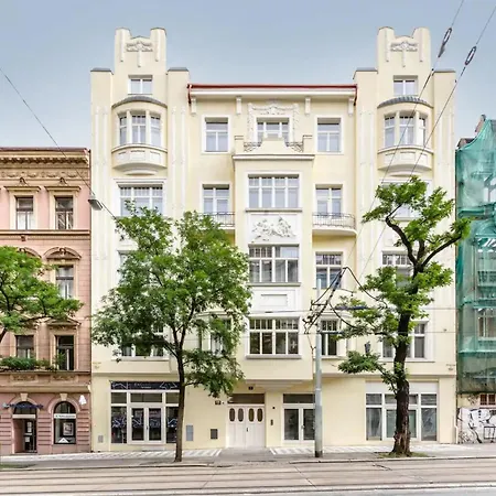 Central Studio With Private Courtyard Prague Exterior photo