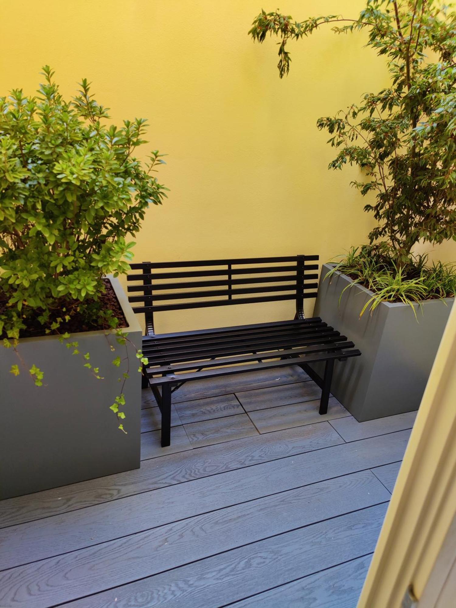 With Private Courtyard Appartement Praag